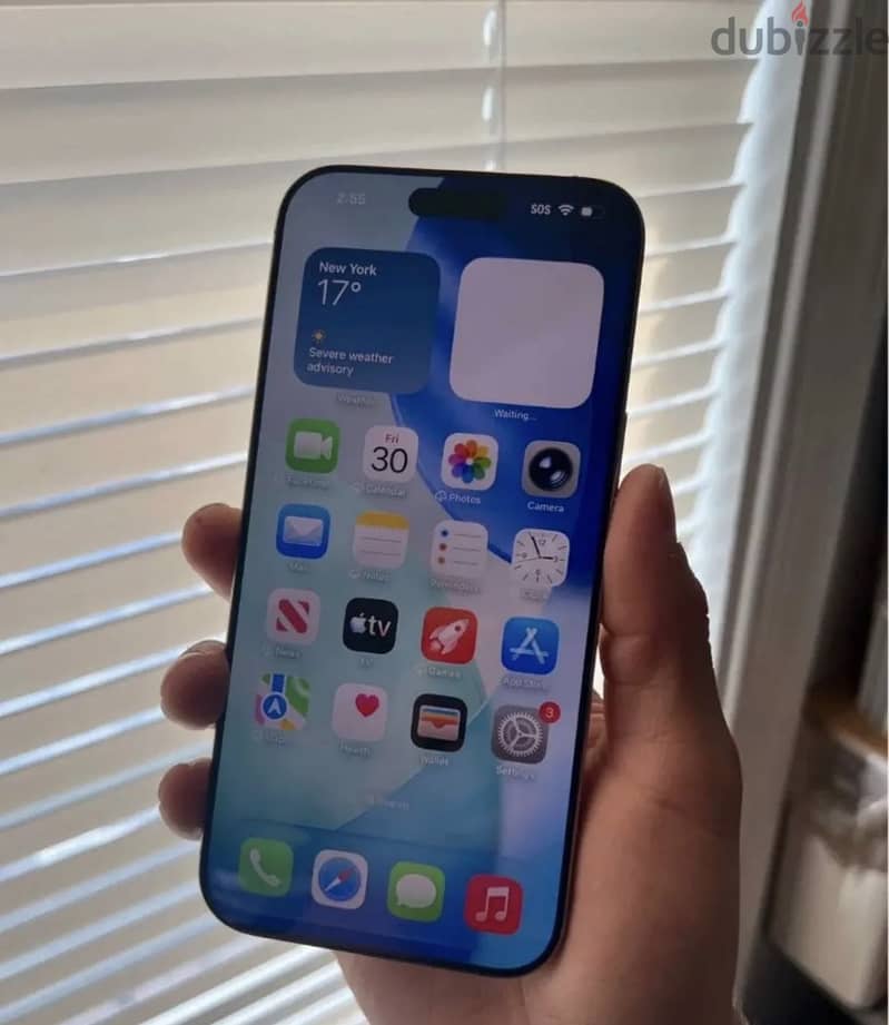 Apple - iPhone 16 Pro Max 4