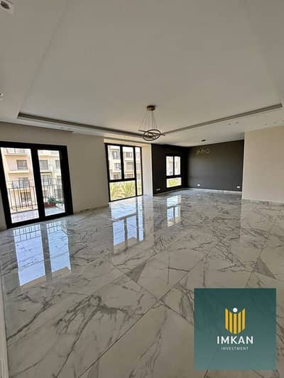 Apartment for sale in SODIC East (New Heliopolis/El Shorouk City) with a 10-year installment plan. The unit is fully finished and ready for viewing; i