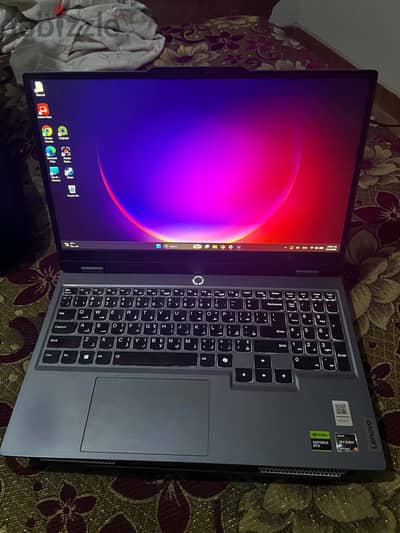 Lenovo LOQ Ryzen 5