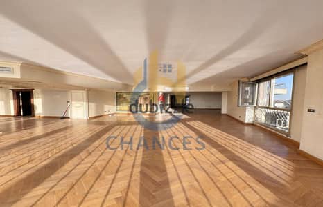 Apartment for Sale in Riad Tower, Maadi Corniche –Super Lux - Stunning Panoramic Nile View