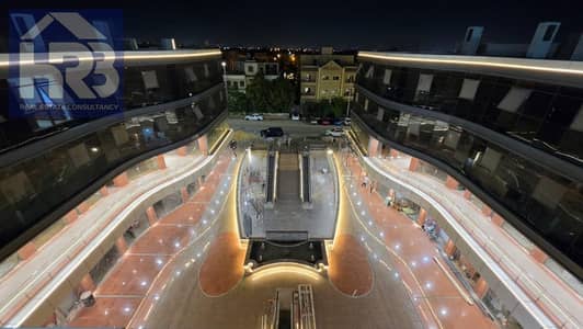 Shop for rent in the first compound 40 meters suitable for all commercial activities