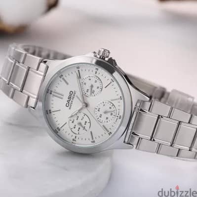 ساعه كاسيو V300d اللون فضي رجالي