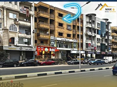 مقر مكتبي مميز للشركات الكبرى_ ٧٠٠ م على  شارع ٩ الرئيسي بالمقطم