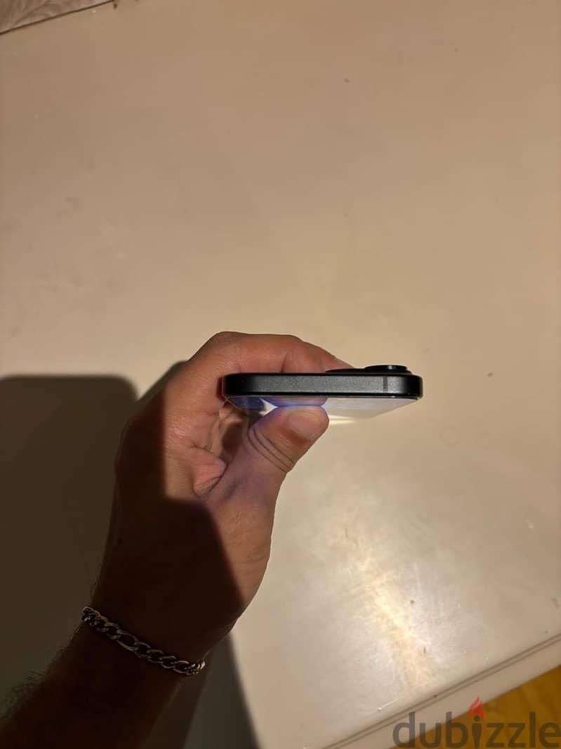Apple - iPhone 15 6