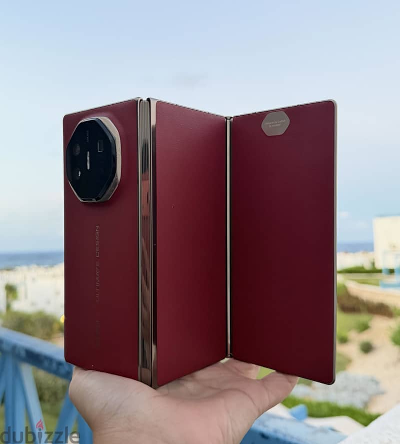 Huawei Mate XT Ultimate 2
