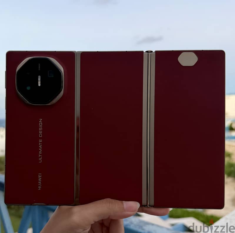 Huawei Mate XT Ultimate 3