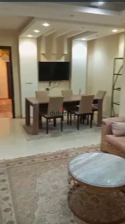 للبيع شقة فى فى المستثمر الصغير بمدينة الشيخ زايد