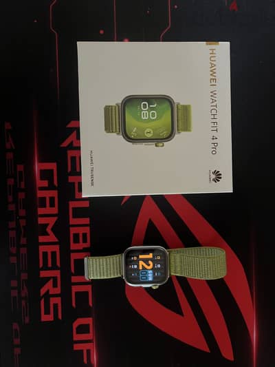 Huawei watch fit 4 pro like new