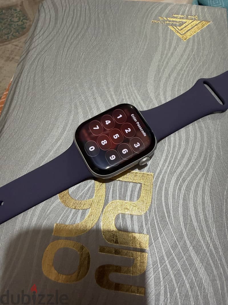 Apple watch series 11 100% 2