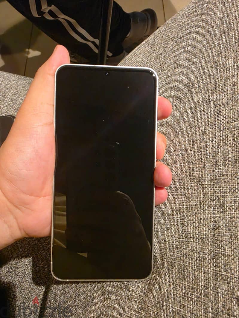 Samsung S25 FE 8