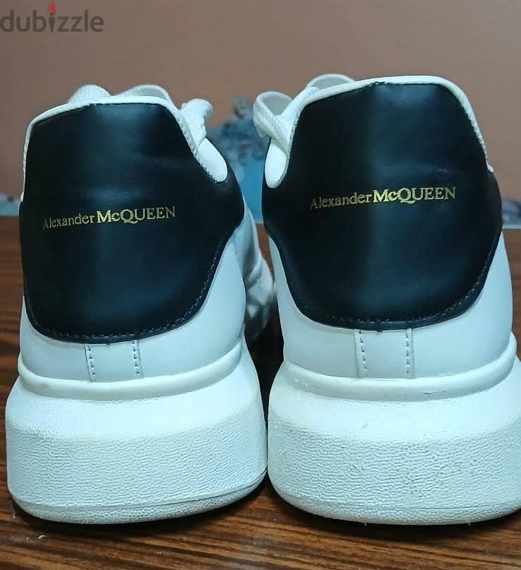 Alexander McQueen 1