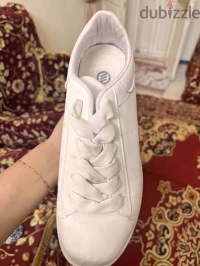 Mens sneakers