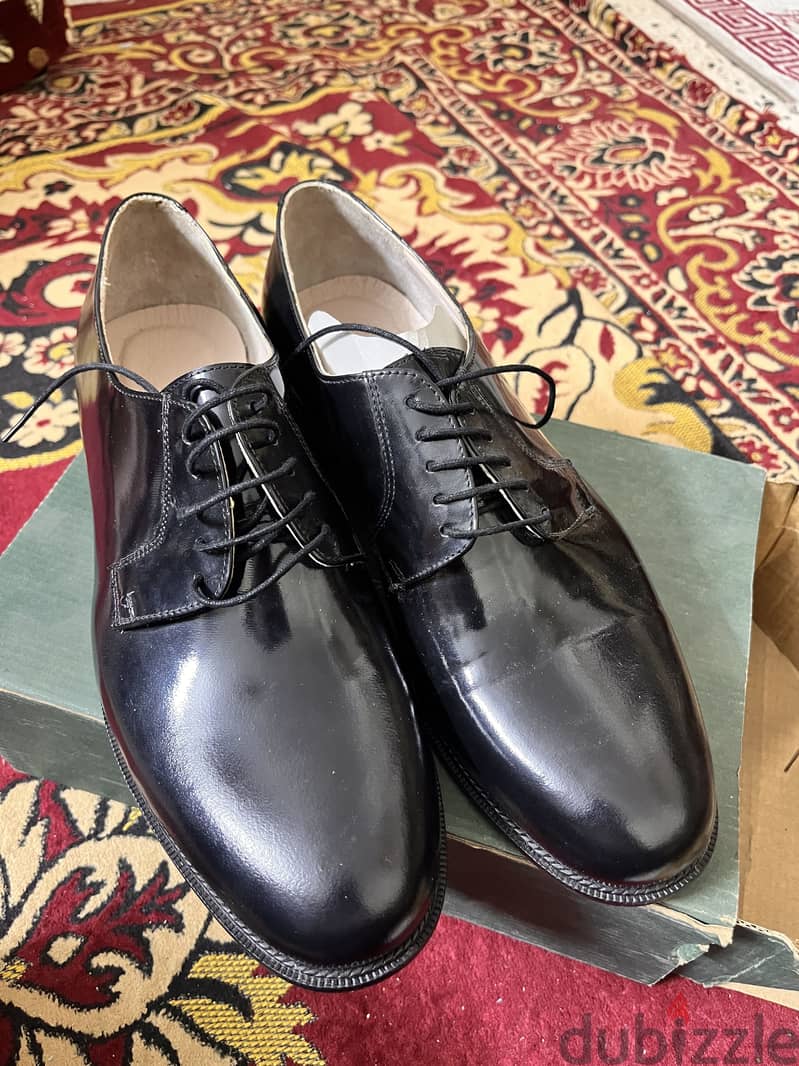 Classic formal shoes 2