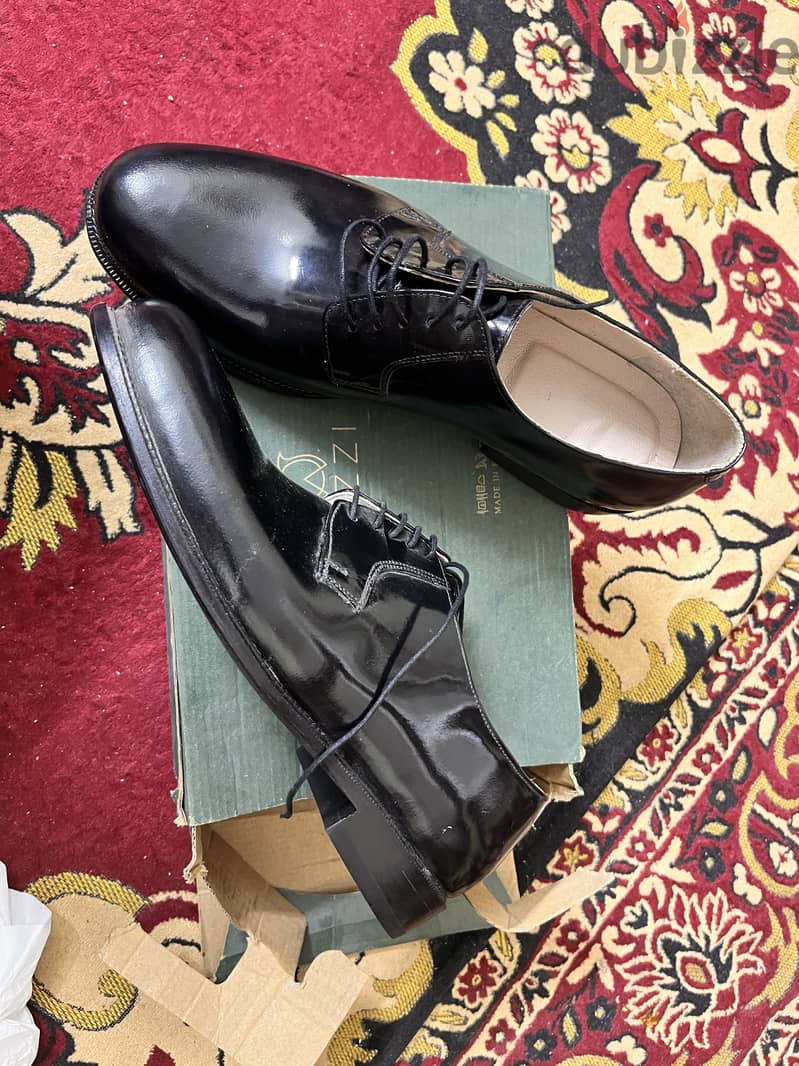 Classic formal shoes 4
