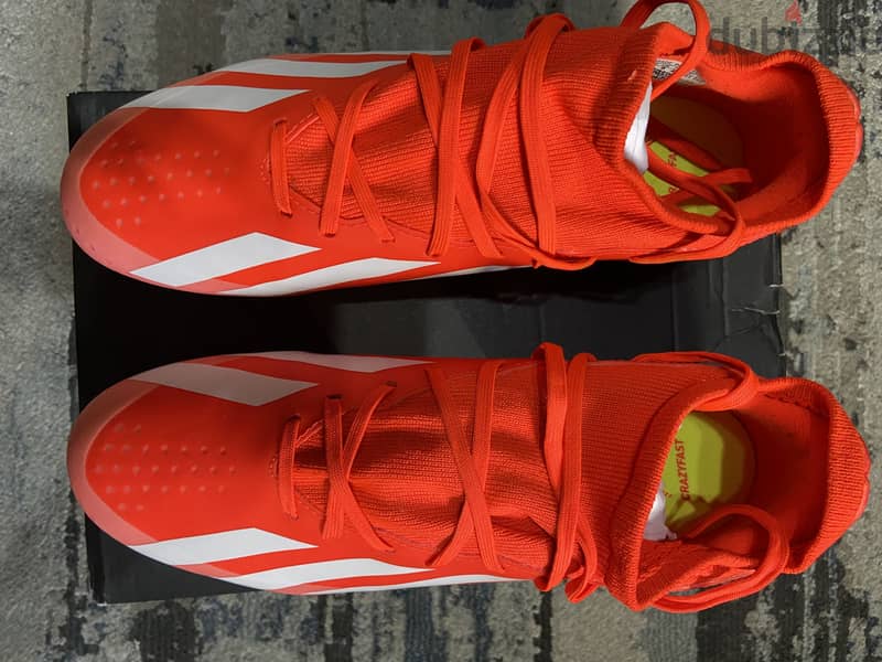 X CRAZYFAST LEAGUE FG : SIZE 42 2