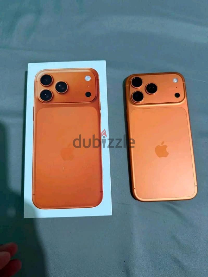 Apple - iPhone 17 Pro Max 3