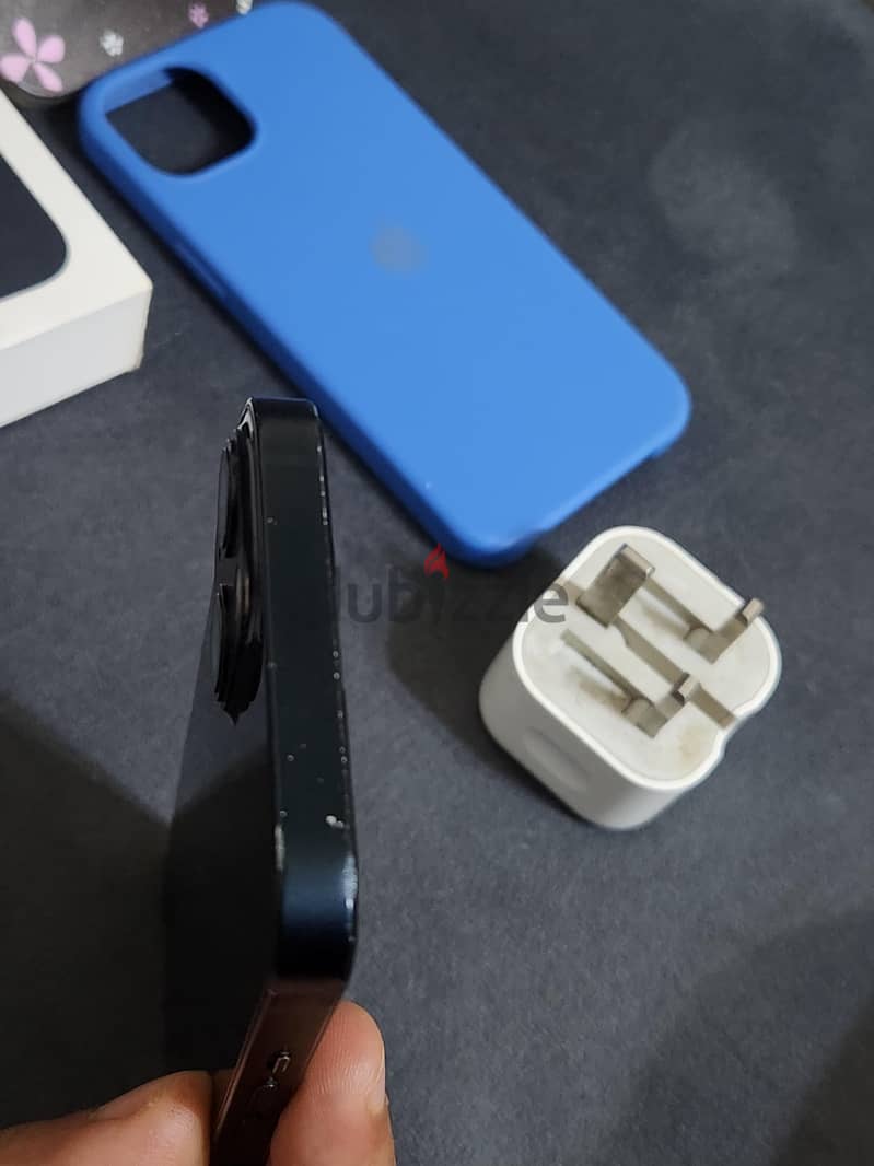 Apple - iPhone 13 4
