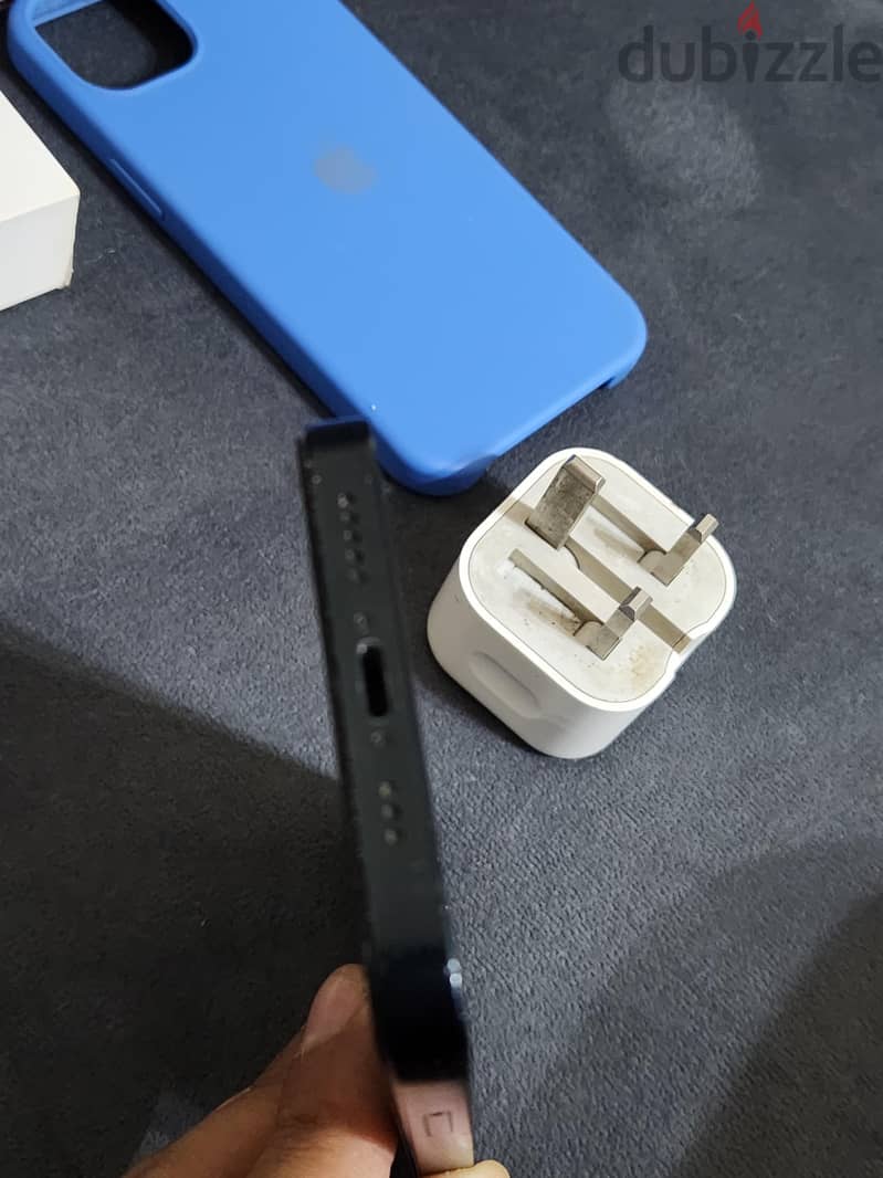 Apple - iPhone 13 5