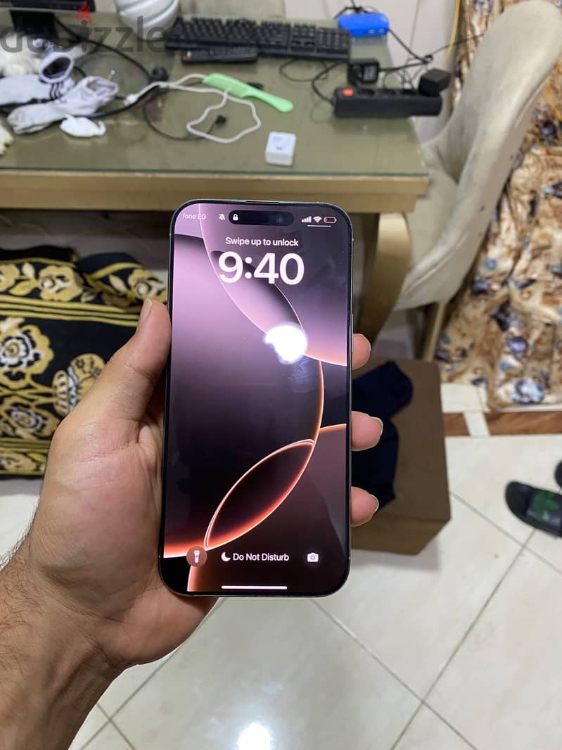 Apple - iPhone 16 Pro Max 2