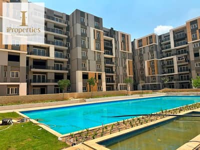 Apt 3 bedroom with Garden 110m Resale In  Haptown Hassan Allam Mostakbal City ( Park View )