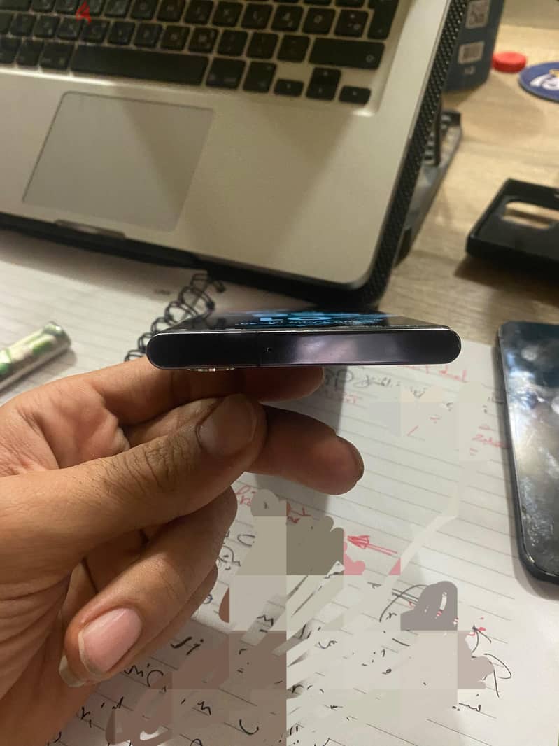 Samsung S22 Ultra 4