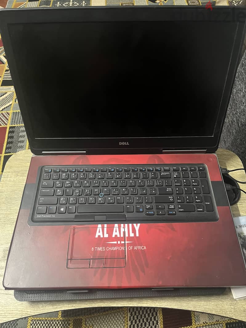 Dell presision 7710 1