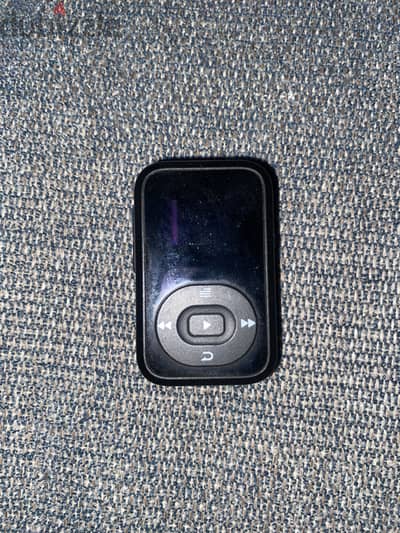 X26 8GB MP3 Player – Like New, Barely Used