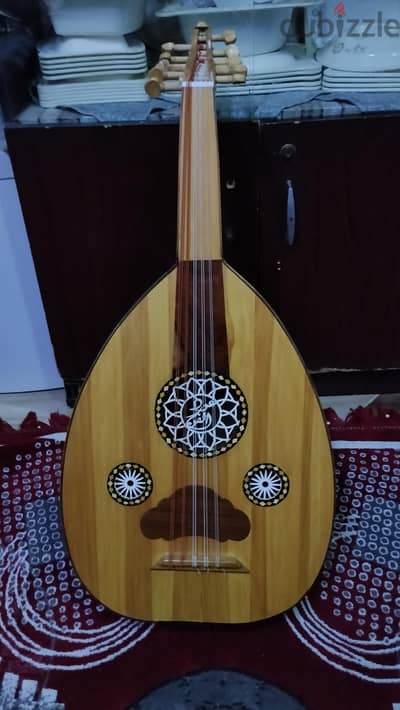 عود موسيقى خشب