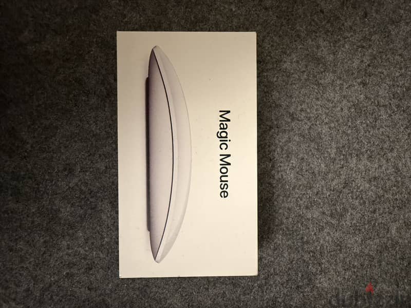 Magic Mouse 2 with the cable and pack 4
