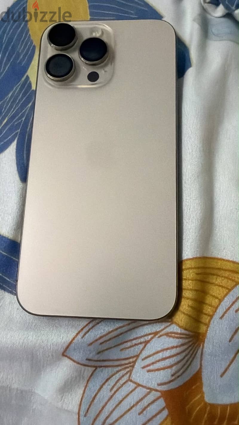Apple - iPhone 16 Pro Max 6