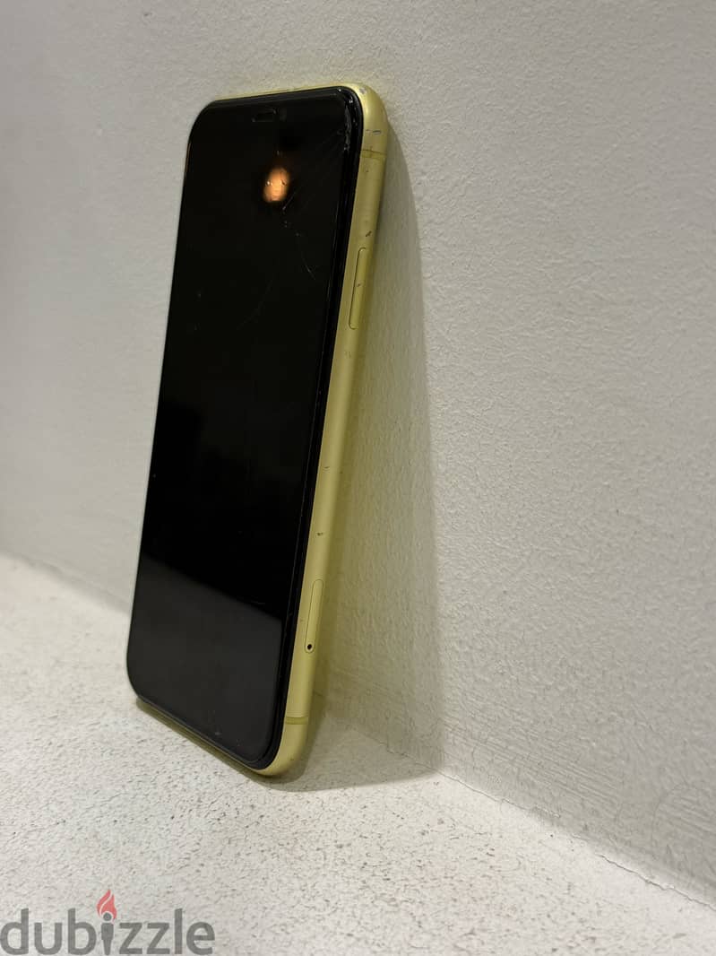 Apple - iPhone 11 3