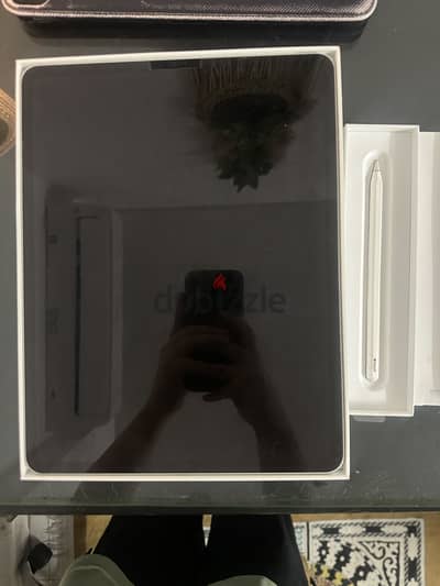 I pad pro 12.9 inches M1