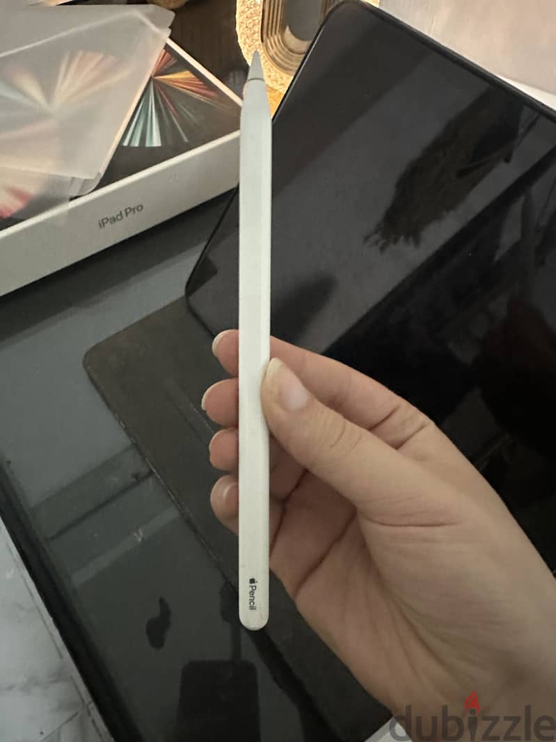 I pad pro 12.9 inches M1 1