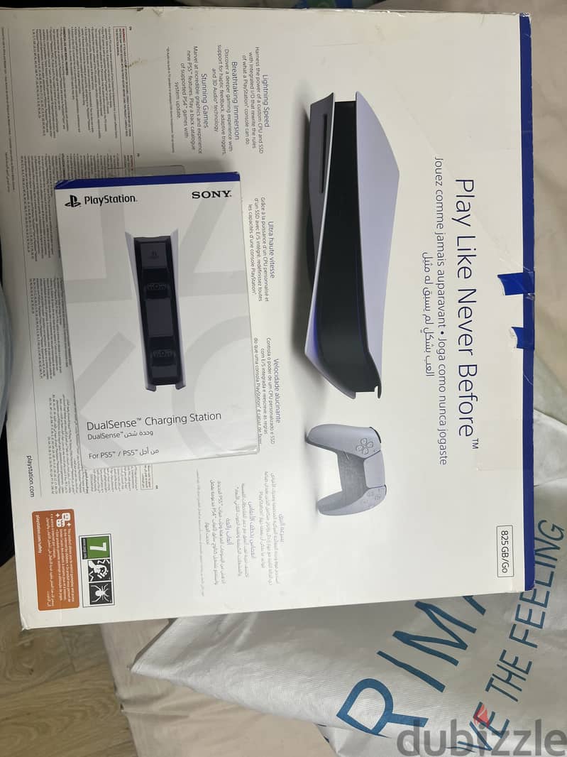 PlayStation 5 like new 3