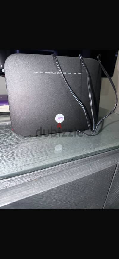 راوتر WE VDSL الأصلي بالكرتونة بحالة ممتازة