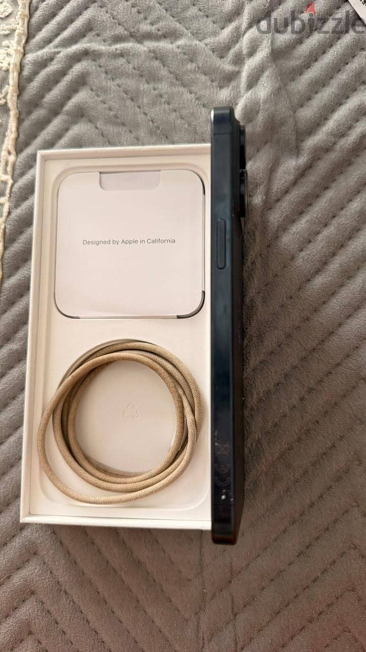 Apple - iPhone 15 Pro Max 4