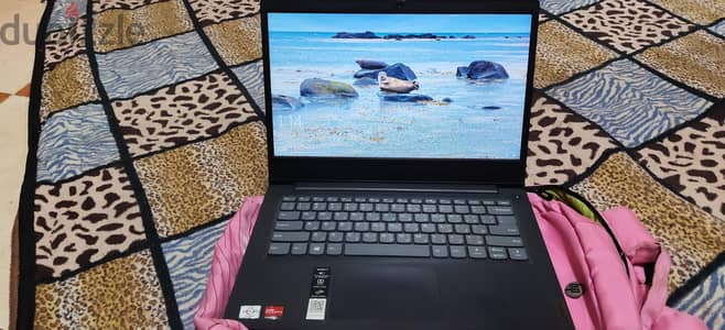 فرصة لن تتكرر بأقل من نصف الثمن lap Lenovo