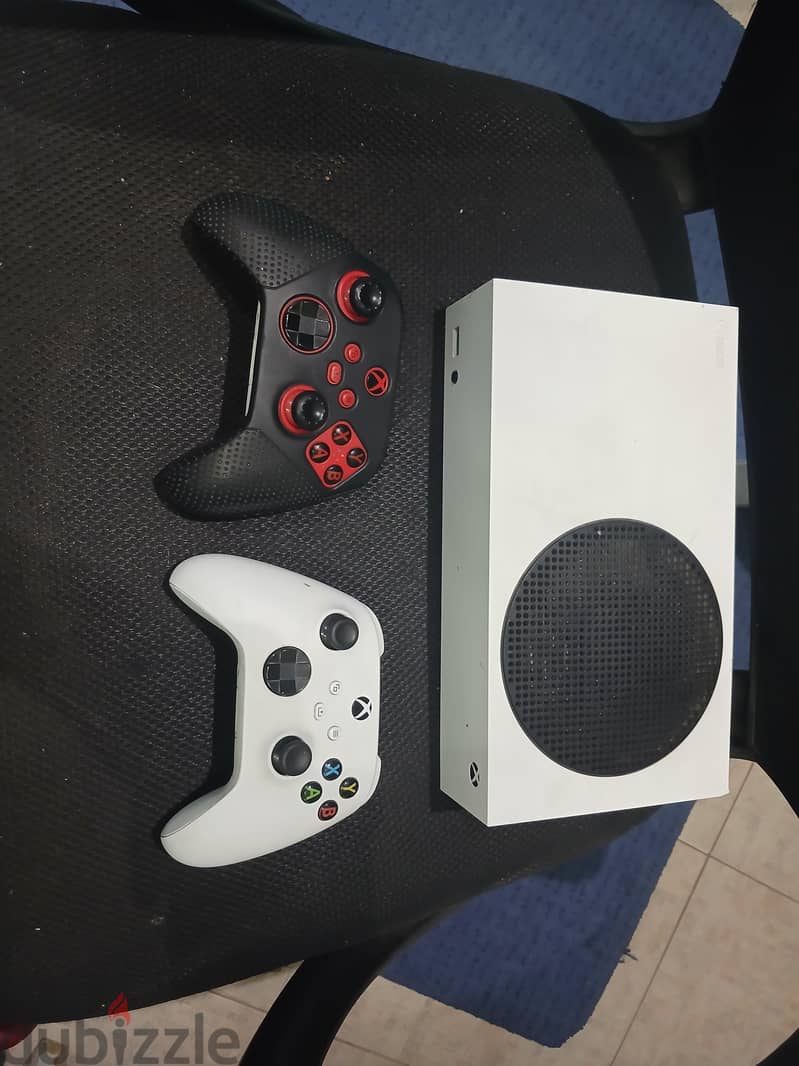 xbox series s lightly used 1