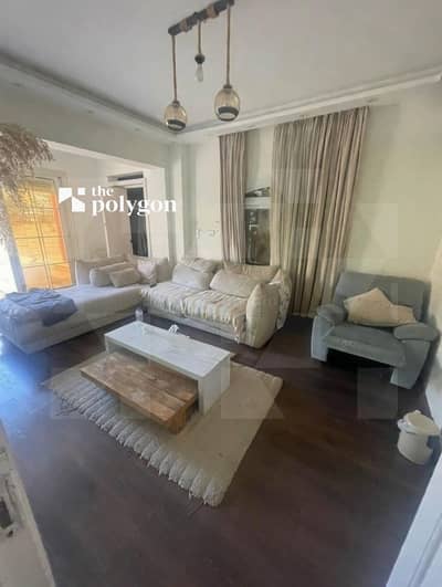 Fully Finished Apartment for sale in Beverly Hills , 4 bedrooms and 3 bathrooms