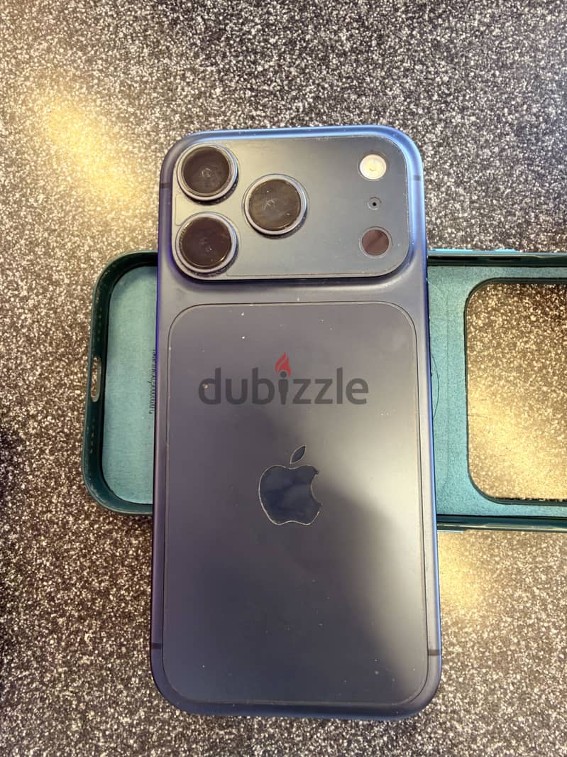 Apple - iPhone 17 Pro 1