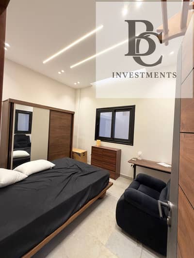 Hotel studio one room semi-furnished for sale in Al-Mustasharīn compound