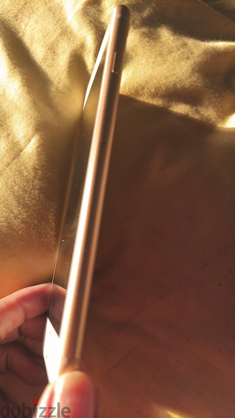 Apple iphone 8 plus used with a very good condition 4