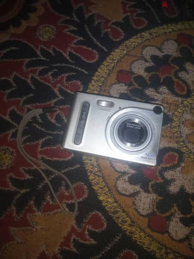 كاميرا تصوير لقطات وفيديو