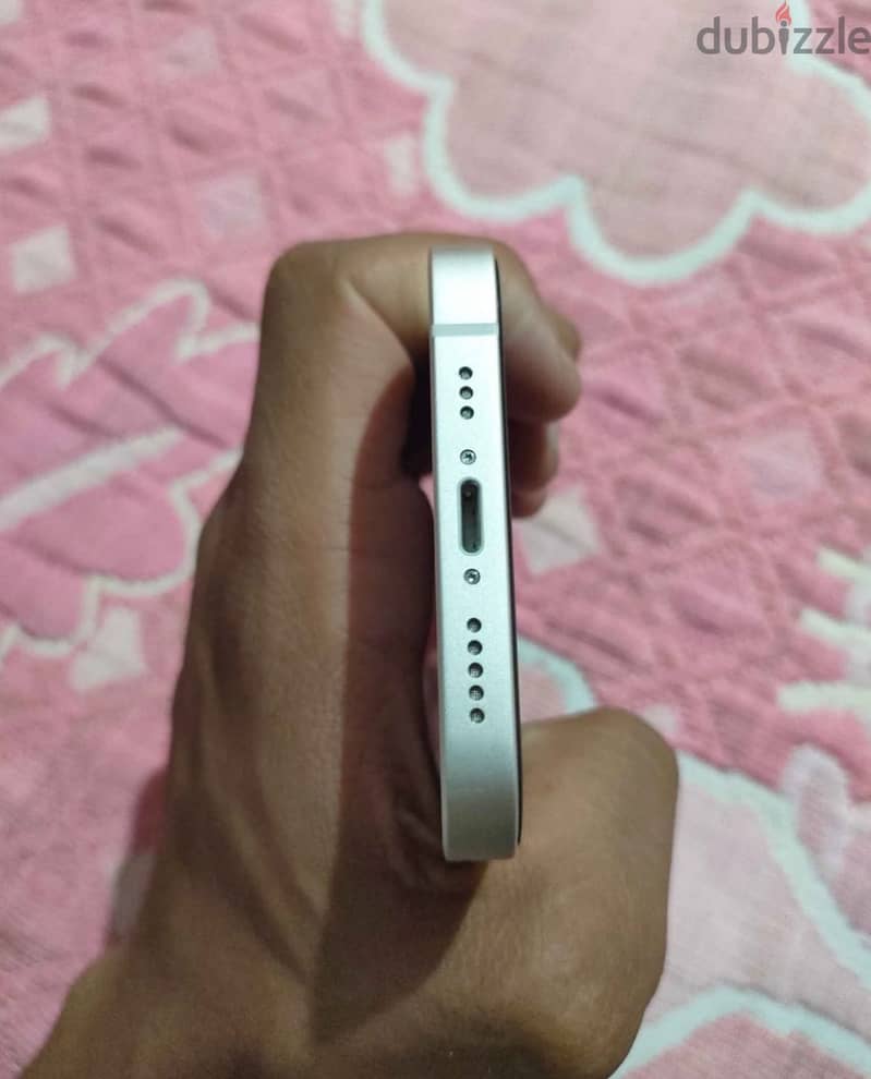 Apple - iPhone 13 2
