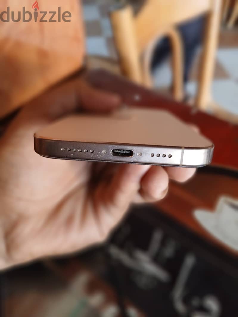 Apple - iPhone 16 Pro Max 2