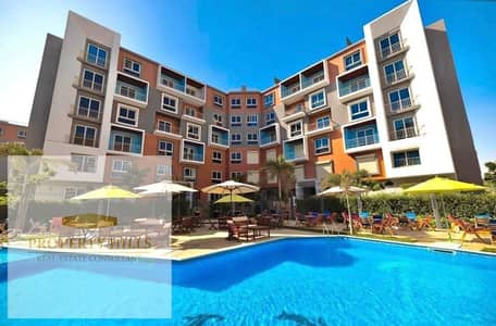 Duplex with garden, immediate delivery, furnished with air conditioning for sale at half the price in Amorada Compound in New Cairo, minutes from Hyde Park and New Cairo