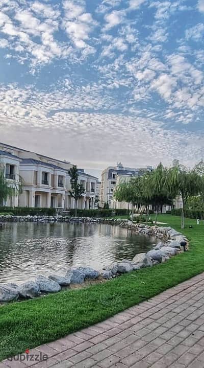 شقة متشطبة بالكامل للبيع في ماونتن فيو mountain view امام مكتب النائب العام في التجمع وبالقرب من ميفيدا و هايد بارك القاهرة الجديدة و AUC