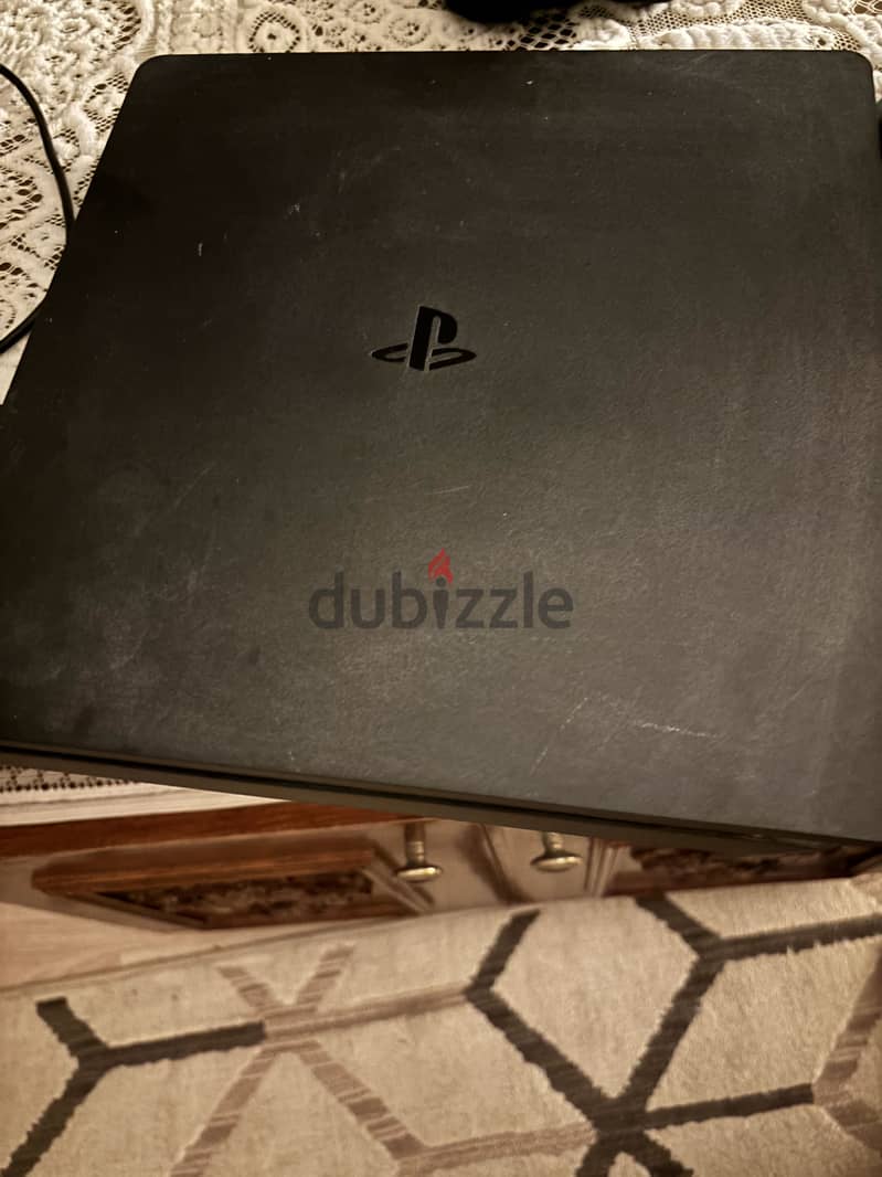 PlayStation 4 Slim 500 GB 4