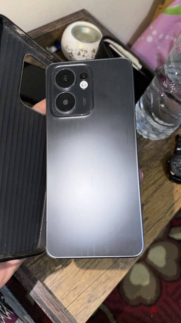 OPPO Reno13 F 1