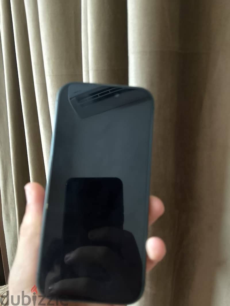 Apple - iPhone 17 4